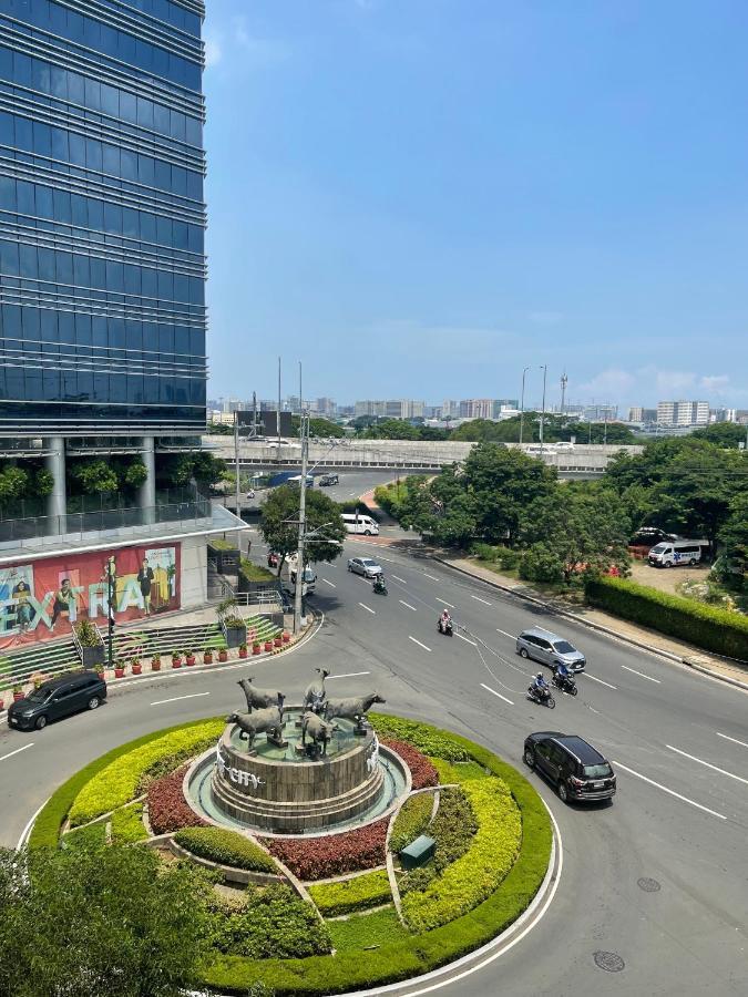 4J North Wing - 150 Newport Boulevard, Near Terminal3 Airport Manila Zewnętrze zdjęcie